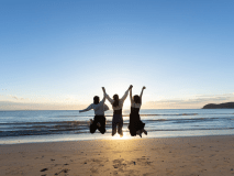 【女子旅・グループ限定】絶景ビーチで楽しむご褒美ステイ 1泊夕食付き・3大特典付きでおトクプラン