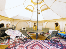 タケノコテント＆小部屋付（冷暖房完備）