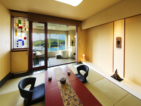【海側＜絶景展望風呂付き＞和室】「和」「洋」の融合が上質な時間を演出
