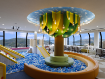 【キッズパーク～umi no ue～】「ボールプール」や「すべり台」「ボルダリング」など、お子様の笑顔があふれる空間に★