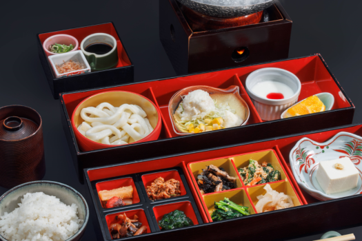 ■朝食＜和定食一例＞仕入状況や季節により料理内容が異なります。