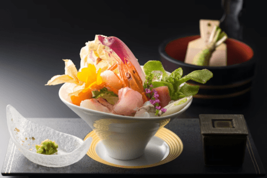 【ご夕食一例】四季折々の料理をお楽しみくださいませ。