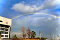 鴨川市役所と虹