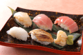 2026華色大漁祭　握り寿司｜5貫盛り（稚鰤　つぶ貝　烏賊　バチ鮪　煮穴子）