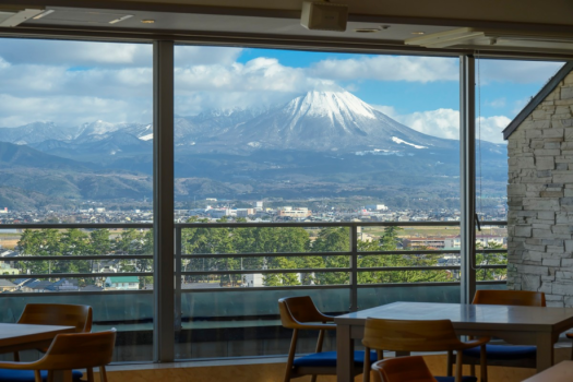 バンケットホールからは秀峰大山を眺めることができます