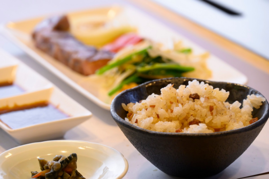 【ステーキハウス蘭】和牛ステーキ、シーフード、焼野菜、ガーリックライスなど。目の前で焼き上げる音と香りもお楽しみください。 【ステーキハウス蘭】和牛ステーキ、シーフード、焼野菜、ガーリックライスなど。目の前で焼き上げる音と香りもお楽しみください。
