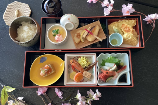 松花堂風箱膳お手軽夕食♪ビジネスでのご利用やお気軽観光におすすめ！