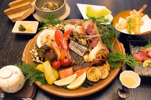 【秋の宝楽焼き】秋の恵みをたっぷりと閉じ込めた宝楽焼きをどうぞ！心地よい秋の山陰旅行ならつるやへ！
