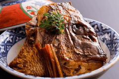 人気の“鯛の荒炊き”