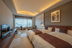 【ベッド付コンフォートルーム＜遊鶴＞】ビーズソファに琉球畳に広々マットレスで心地よい滞在を！