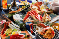 タグ付きブランド松葉蟹を丸ごと一杯を茹で・刺し・焼きで堪能！