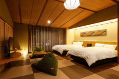 【角部屋コンフォートルーム＜夢鶴＞】琉球畳がモダンな雰囲気を演出するこだわりの内装です