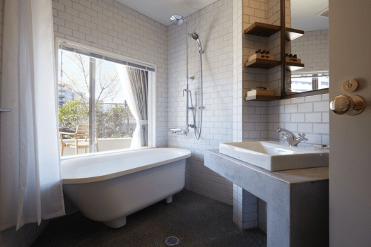 Old building Comfort Twin Room [Bathroom]