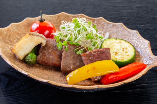 お料理一例：松阪牛ステーキ