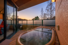 デラックスルームの露天風呂一例 デラックスルームの露天風呂一例