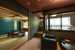 【最上階 源泉掛け流し露天風呂付 久遠スイート】