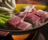 きめ細かな肉質と上質な旨みが魅力の「山形牛の陶板焼」