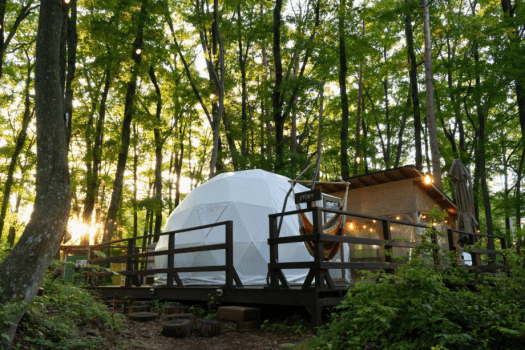 【最大6名／冷暖房完備】ドームテント5M（シュラフ6台）