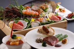 ちょっと贅沢な休日を！特別室をふたり占め＜伊勢海老と黒毛和牛サーロインステーキ付＞