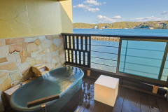 【ダブルベッド30平米】◆海側・露天風呂付き◆～2名様◆禁煙