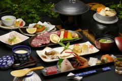 牛ロース会席
※料理内容はイメージです。仕入れの状況により変更の可能性がございます。