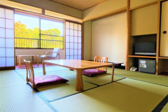 Japanese-Style Superior Room with Private Bathroom◇Non-smoking【Forest side】