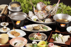 コースに姿盛りの付いたお祝い会席【2名様のご利用時はより豪華なお刺身になります】季節に応じてお料理内容が変更となります(サンプル)