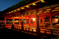 《ライトアップ》嚴島神社　朱の回廊は夜も印象的
