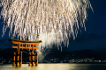 宮島花火(写真は過去に開催された際の様子です)