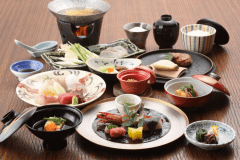 【入門プラン】夕食は旬の月替り会席♪一泊二食付き宿泊プラン