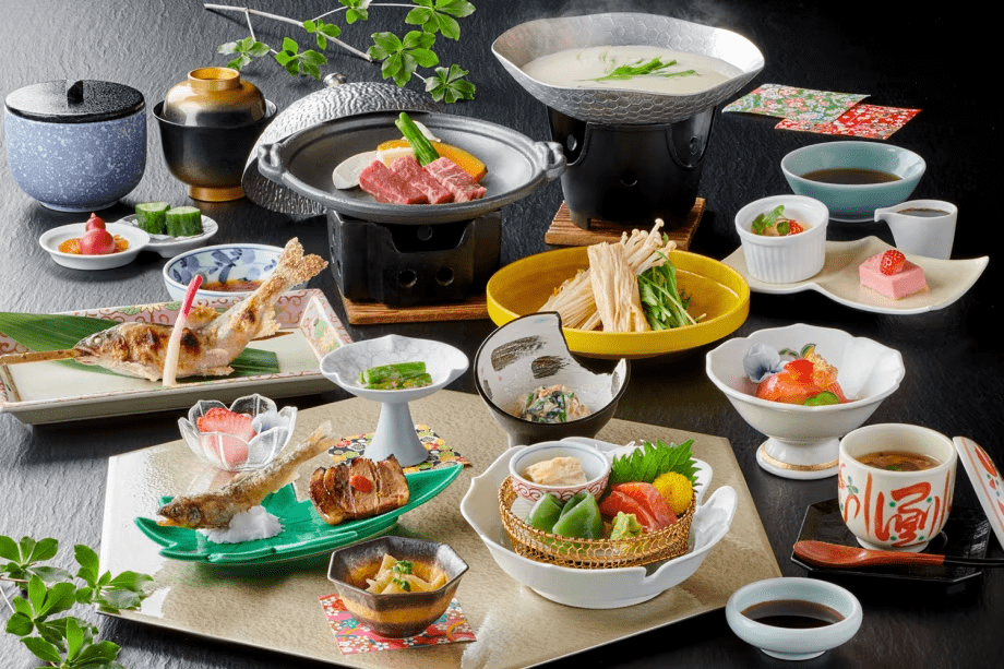 【会場食-ご夕食イメージ-】栃木県内の食材や地元日光の味覚を盛り込んだ会席料理をご賞味ください。 【会場食-ご夕食イメージ-】栃木県内の食材や地元日光の味覚を盛り込んだ会席料理をご賞味ください。