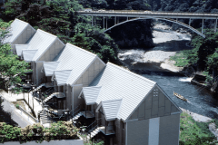 ＜パークコテージ＞全景