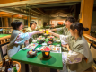 【月見亭-料亭食-】夜のほのかな月明りに照らされた“食卓”を囲みながら“旬と地産の幸”をご堪能下さい。
