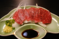 熊本名産の馬刺(イメージ)