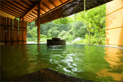 露天風呂付特別室「泰山」１５畳＋１０畳＋サロン