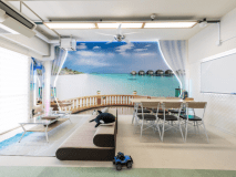 【個室6名】サテライトビーチ部屋　夏はもちろん、秋だろうと冬だろうと気分はビーチ♪ バス・トイレ共用