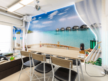 【個室6名】サテライトビーチ部屋　夏はもちろん、秋だろうと冬だろうと気分はビーチ♪ バス・トイレ共用