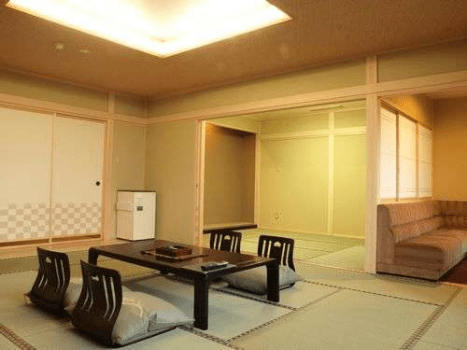 【次の間付客室】