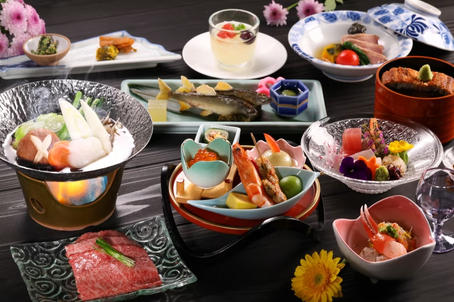 □【舞の料理 夏 一例】若女将おすすめ◎季節の当地食材の鍋や、信州の旬の滋味を使ったお料理 □【舞の料理 夏 一例】若女将おすすめ◎季節の当地食材の鍋や、信州の旬の滋味を使ったお料理