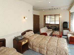 客室はゆったり広々59.7平米の和洋室タイプの特別室