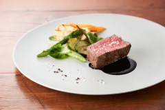 湯原最古の宿 和モダンな佇まいで本格イタリアン・フレンチ【ディナー付】