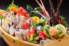 網元の宿自慢の大漁舟盛