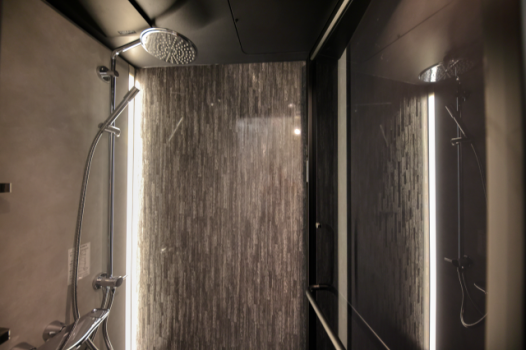 私人景觀露台【佔地130㎡】室內50㎡