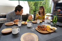 【1泊2食付き】富士山を臨む森のテラスでゆったり巣ごもりグランピングBBQ