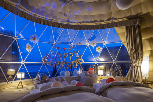 【バレンタインプラン】＜1日2組限定＞3大特典付き✨スイーツ＆シアターで特別な日を楽しむSweet Valentine 💝【選べるお食事】REST GLAMPING