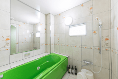 スイータブル・ダブル＋シングル【禁煙】305