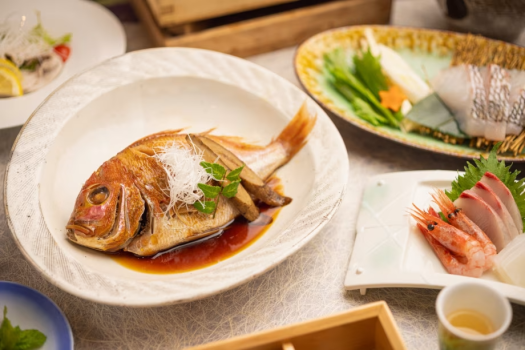 【日帰り昼食】秋の海会席　～香住ガニや香住の旬魚、地元野菜など香住の食材をふんだんに～