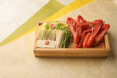 【定番】「タグ付き香住ガニ」を焼・鍋・刺の定番3大コースで　～『春の香住ガニ1.5匹コース』～
