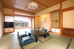 新館和室12畳+広縁3畳