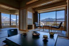 貴賓室　新館7階12.5畳＋ツインベッド/2名